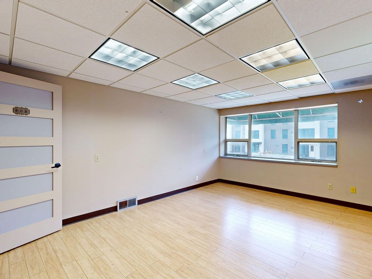 Kartal Yakacık'ta 620 m² Kiralık Depo ve Ofis Katı